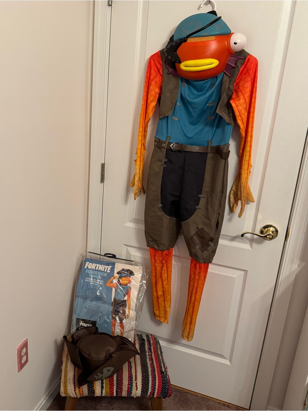 Spirit Fortnite Fishstick (Pirate) Costume Youth Size Large